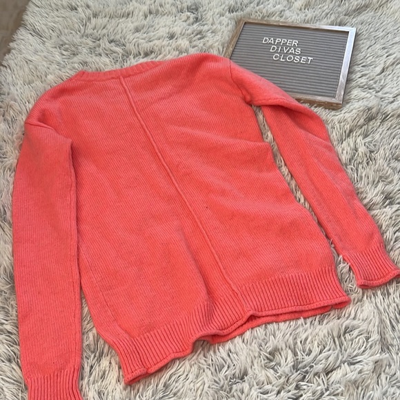 GAP V neck sweater - Picture 2 of 3